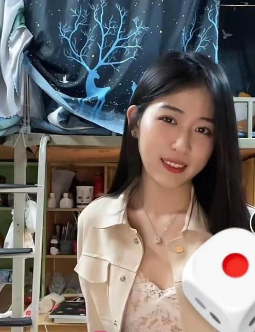肤白温柔瑜伽老师