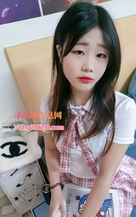 万江00后嫩妹