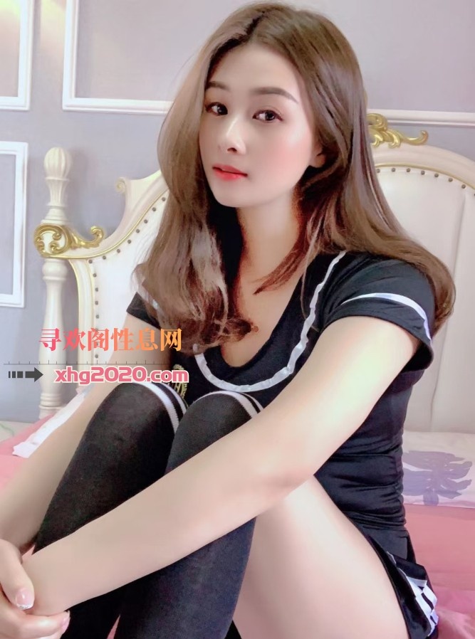 又白又柔软的丹莉妹子