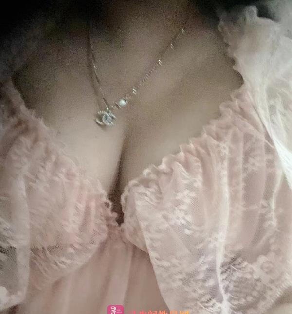 可爱小胖妹