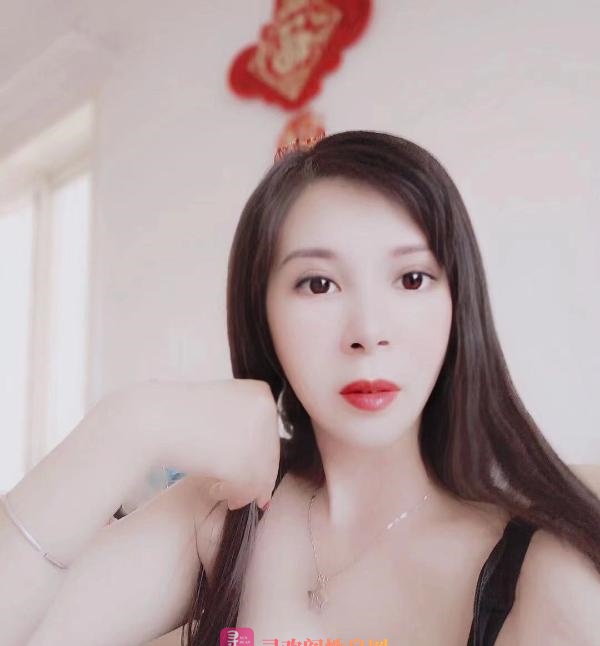 朝阳大胸水多的熟女