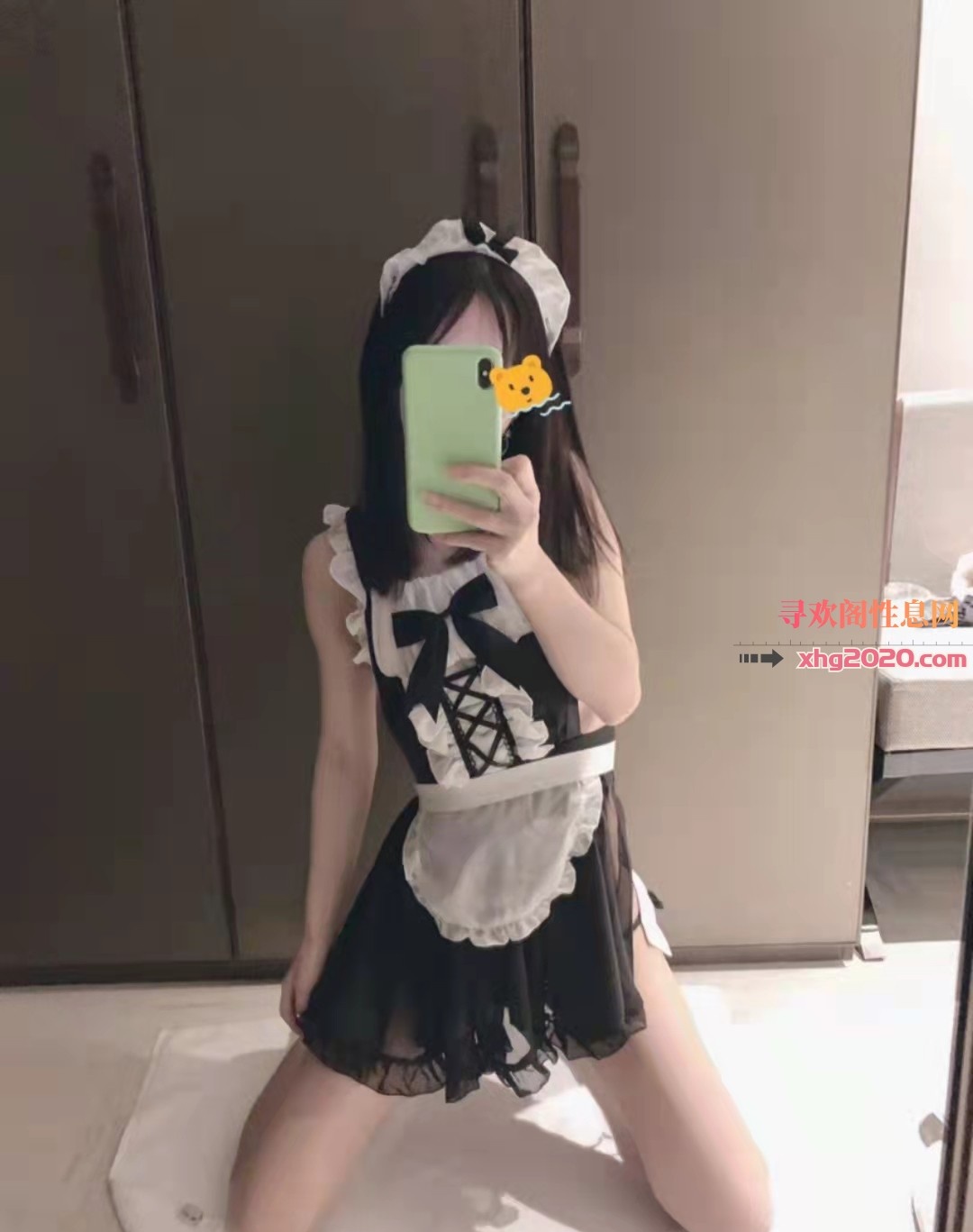 年轻漂亮的小姐姐