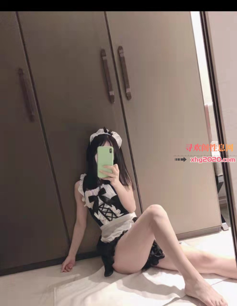 年轻漂亮的小姐姐