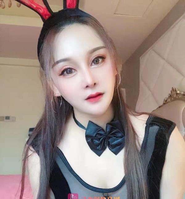 南门风骚少妇