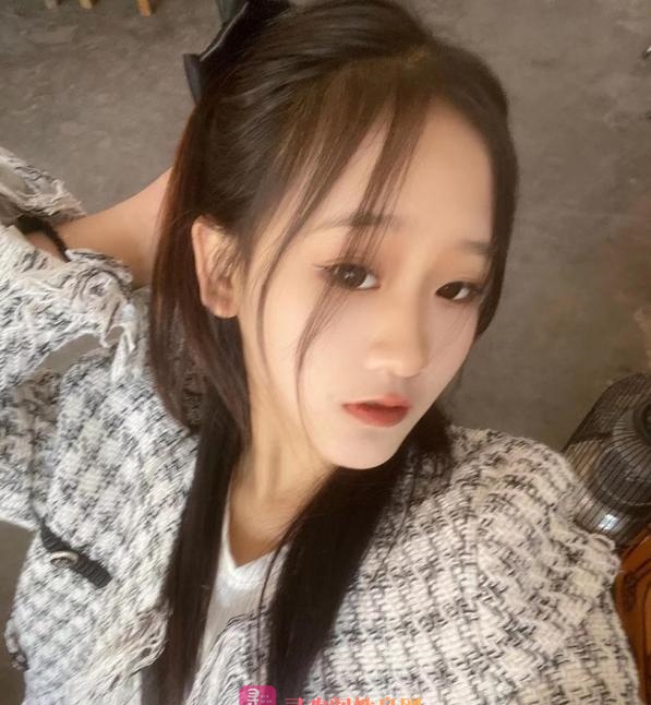女友系姐姐小鱼