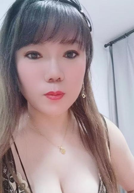百子湾南路喷水少妇