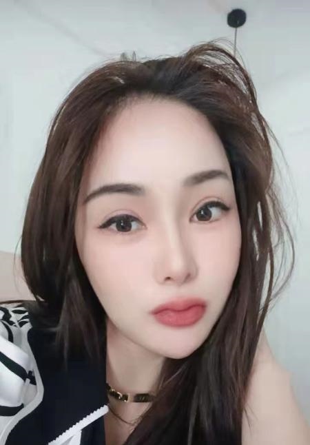 服务系美女晶晶回归