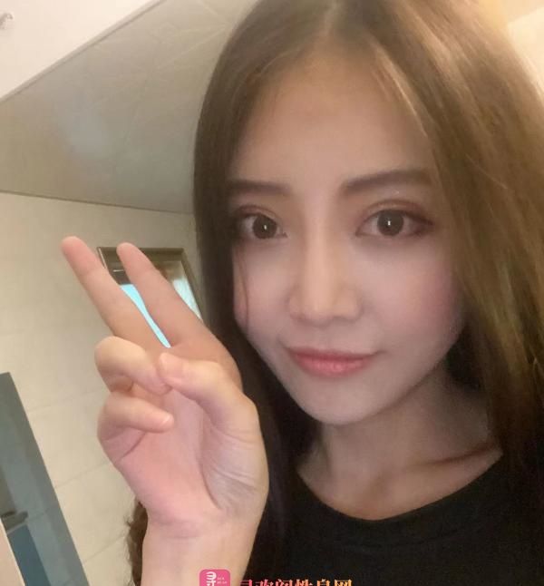 包河大熊游戏妹
