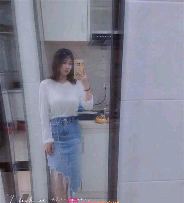下沙短发熟女小慧慧