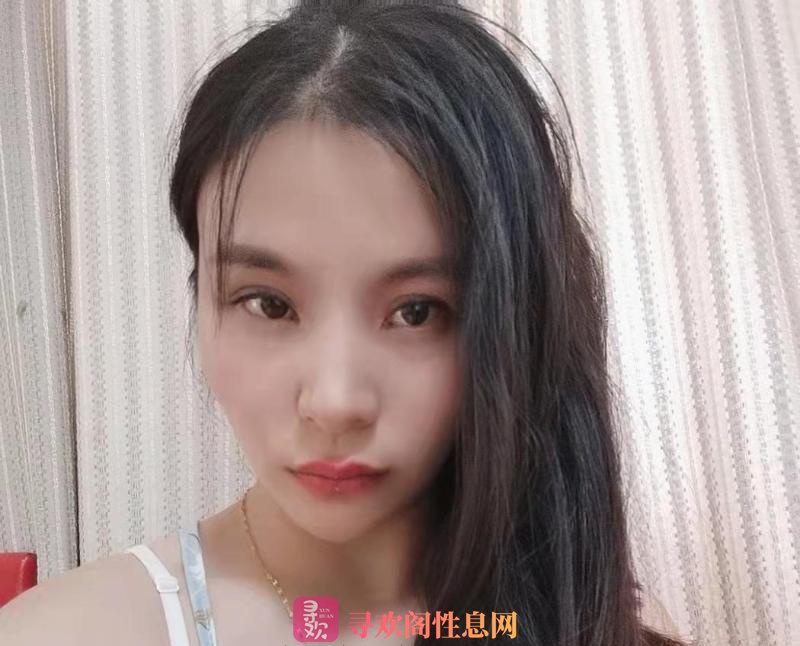 汉口火车站附近的妹子