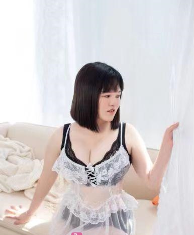 宝安巨乳妹鑫鑫