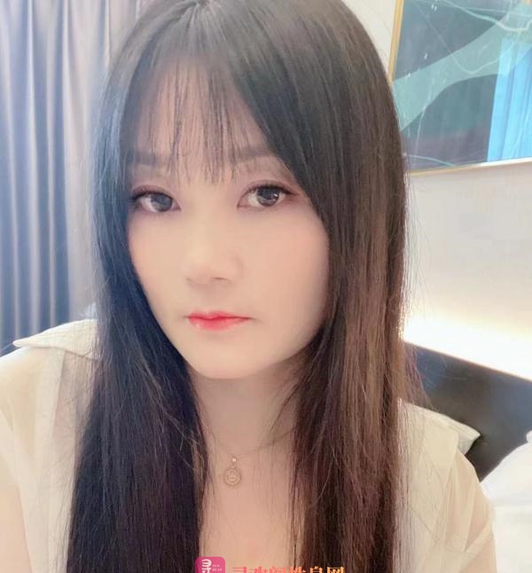 杭州西湖小姐姐