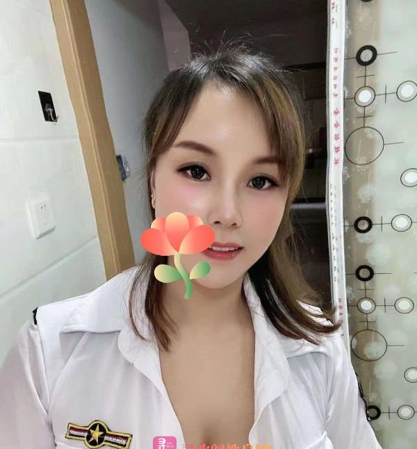 双飞两姐妹