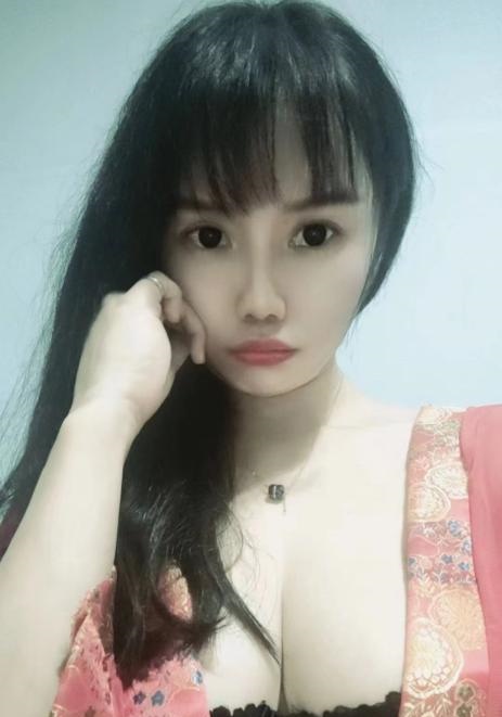 爆乳丫头
