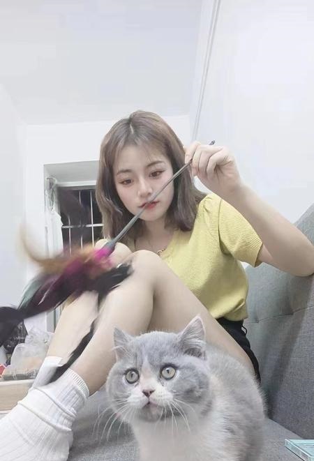 黑丝美腿 小可爱