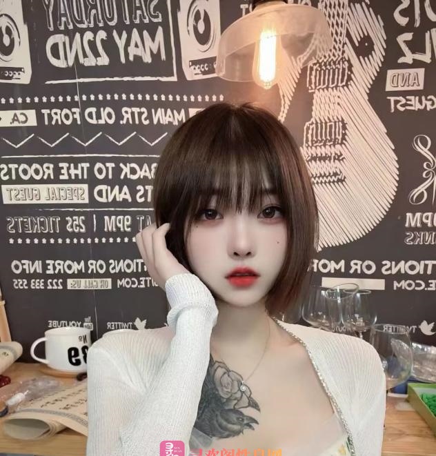 秦淮小雨身材巨顶