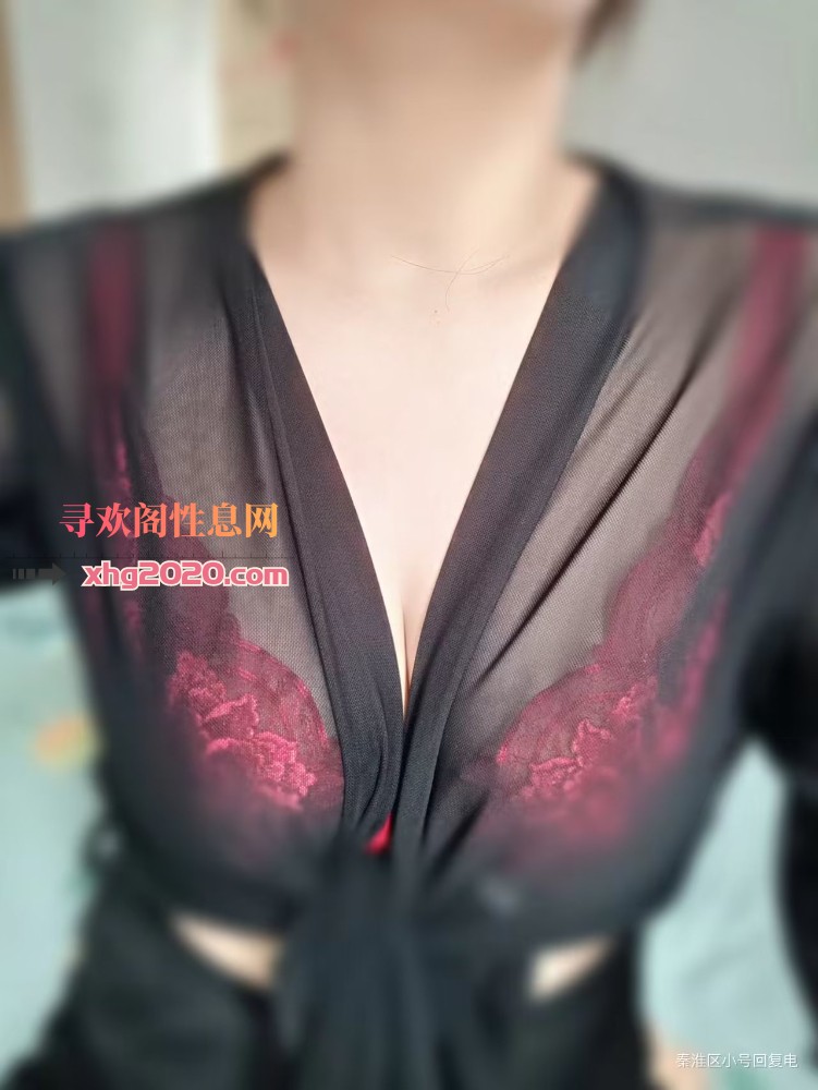 张府园地铁站梦然
