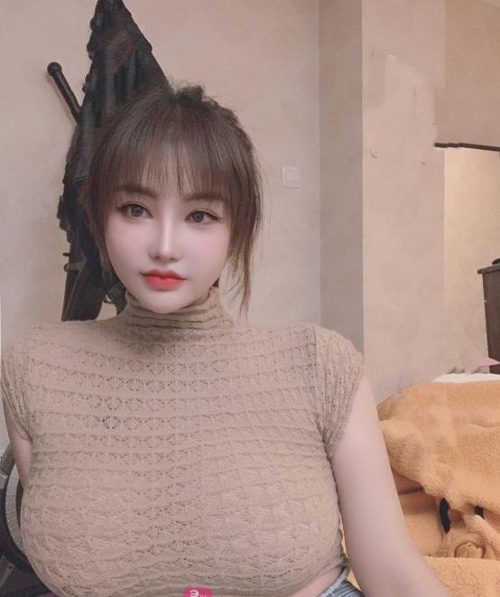 苏州超大胸小姐姐
