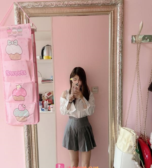 高新学生装身材控小丽