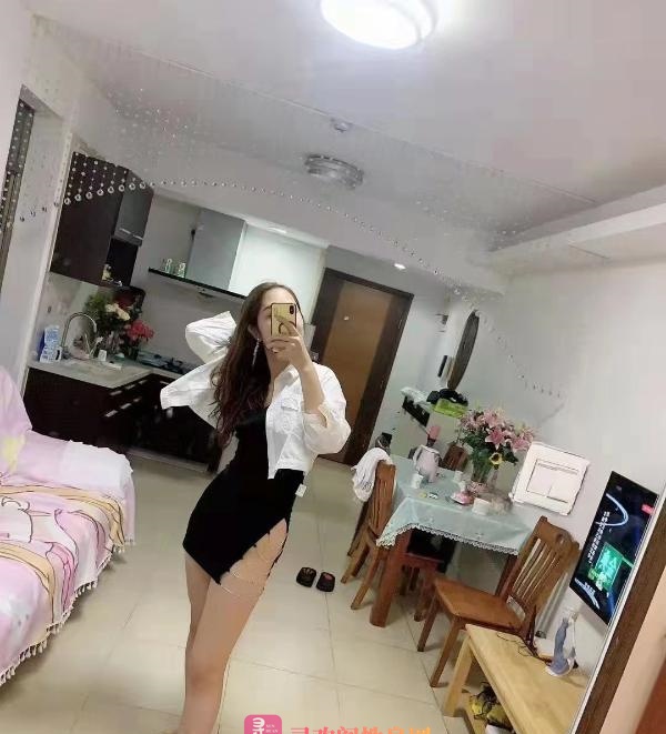 172cm长腿猫老师