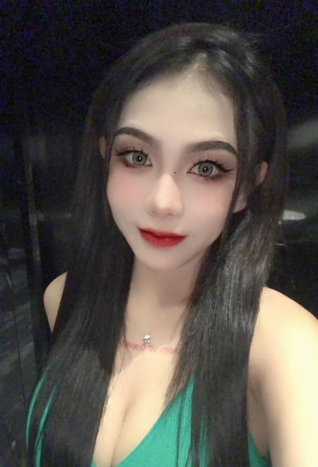 酒吧舞女兼职