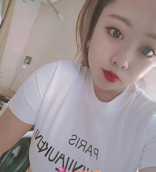 兼职大奶少妇