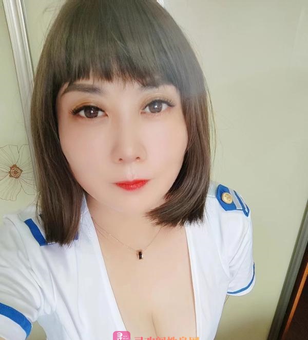 虹口短发少妇