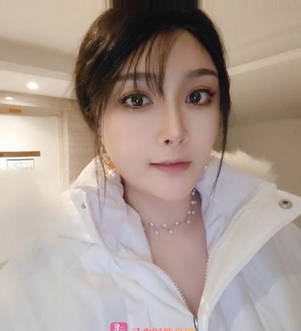 大胸妹妹苏青