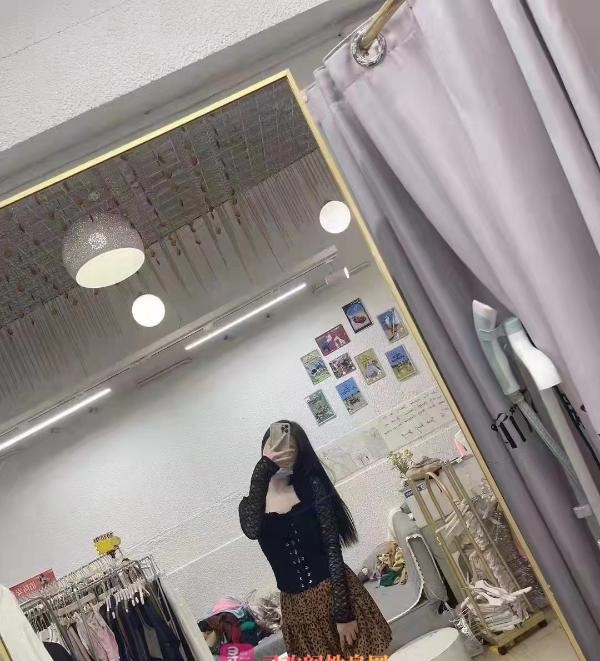 服务系美少女洋洋