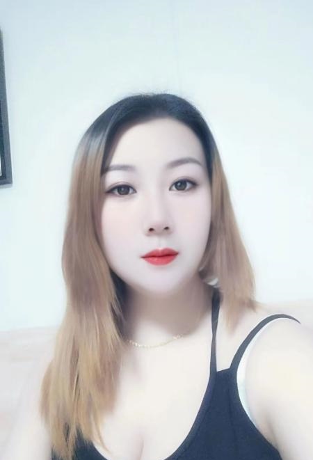 大奶娜娜