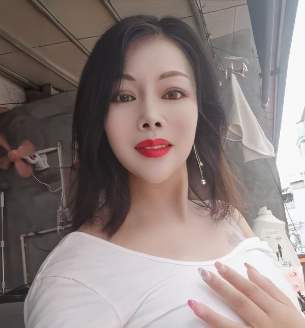 毒龙女王娜娜