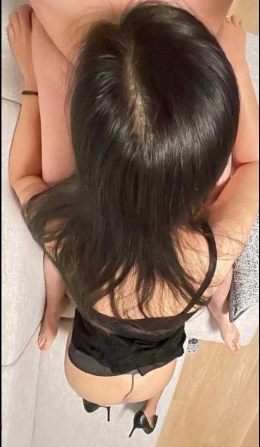 深喉蠕动少妇