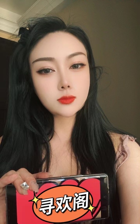 深喉蠕动少妇