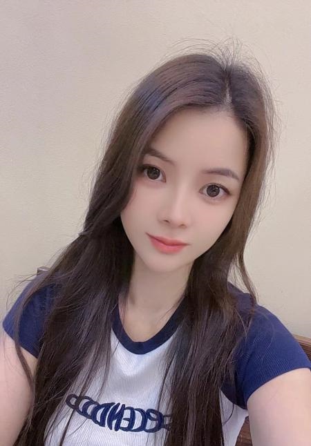 漂亮美女静静