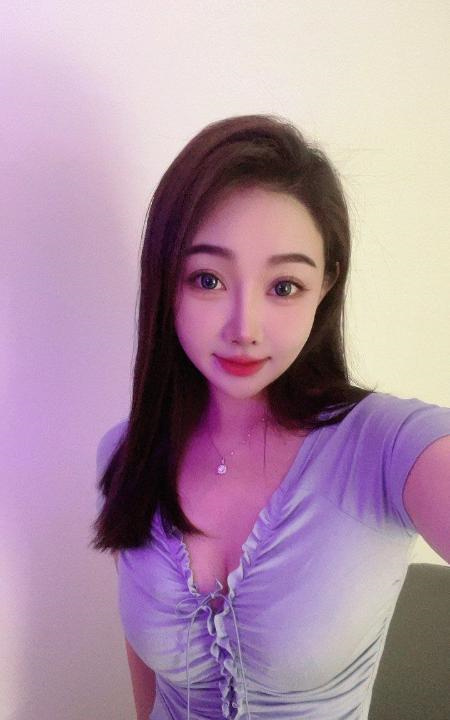 服务系大奶少妇安妮