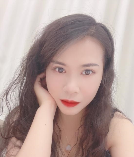 大胸女人