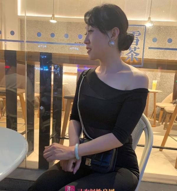 兼职的跳舞姐姐