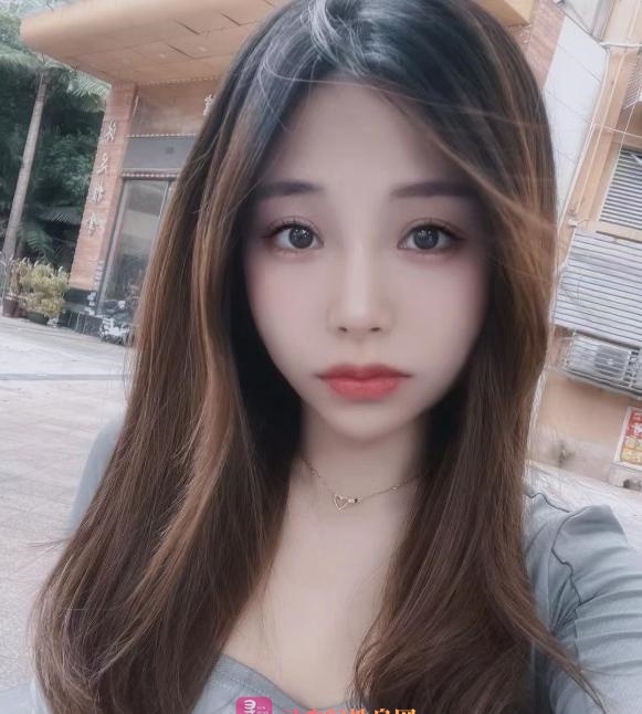 白云颜值新人汐汐