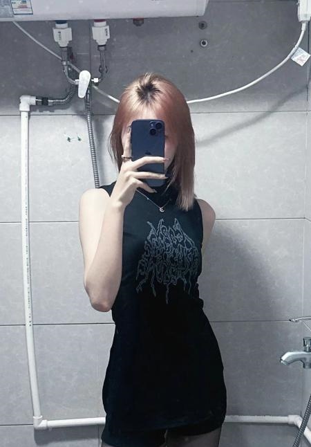 黑丝学妹小泡芙