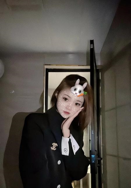 黑丝学妹小泡芙