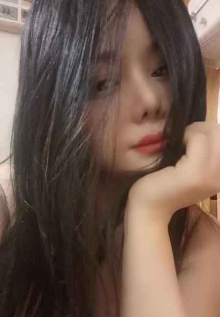 市中心小姐姐