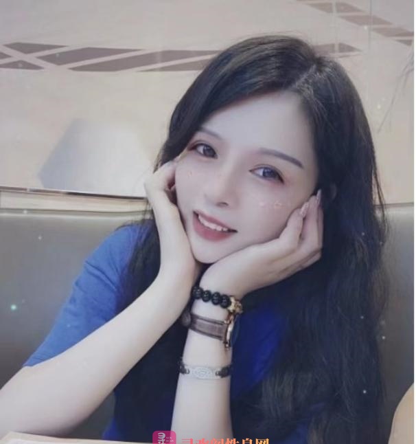 布吉长腿 伊伊