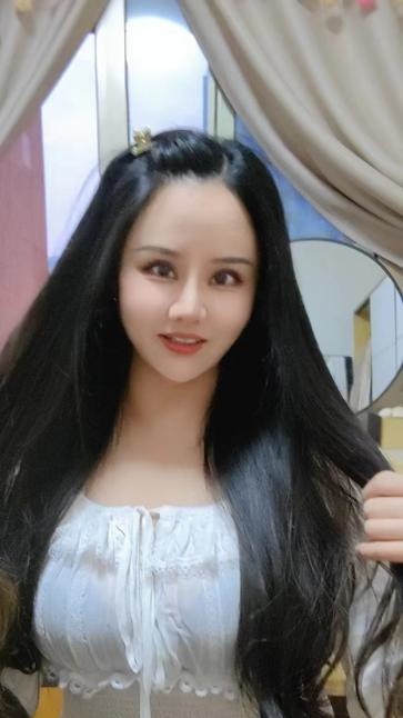 越秀良家小云 巨乳