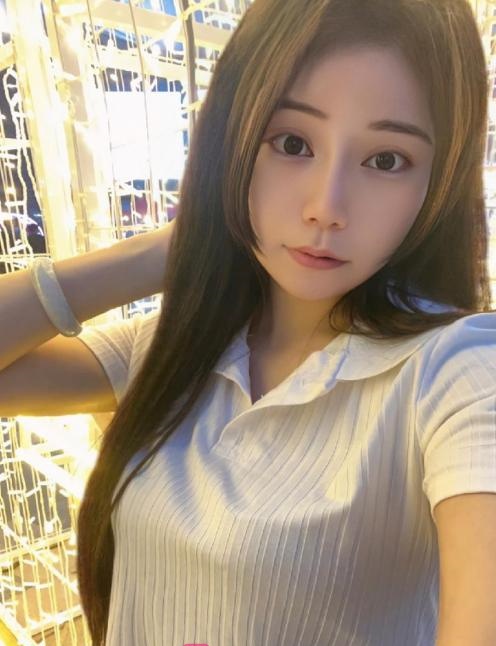 大胸妹妹戈雯