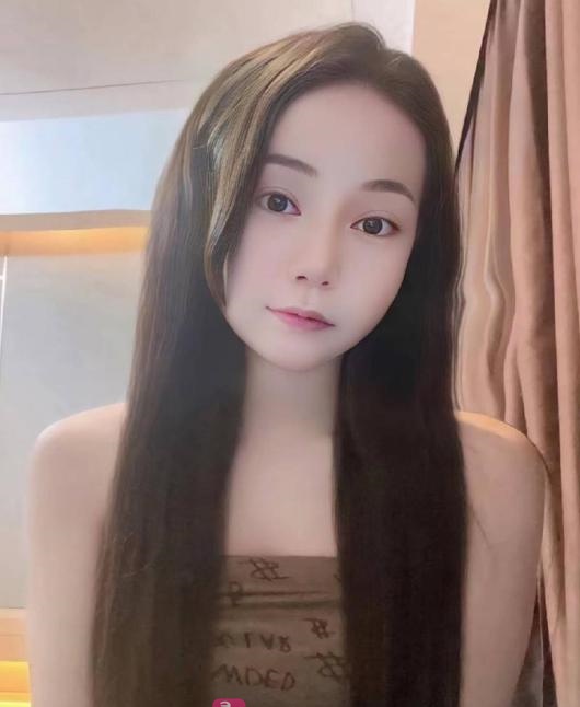 大胸妹妹戈雯
