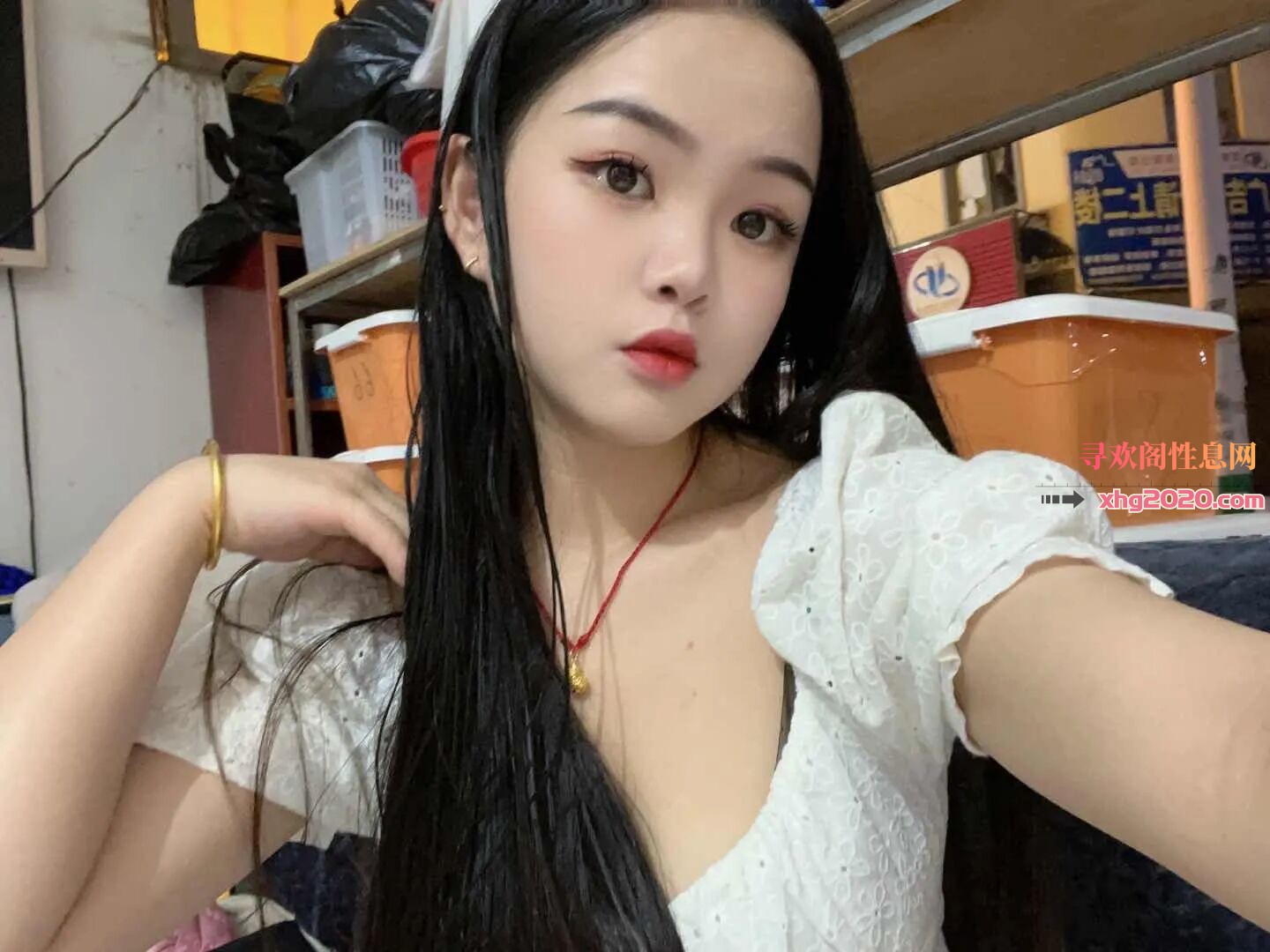 南明区花果园大胸妹子