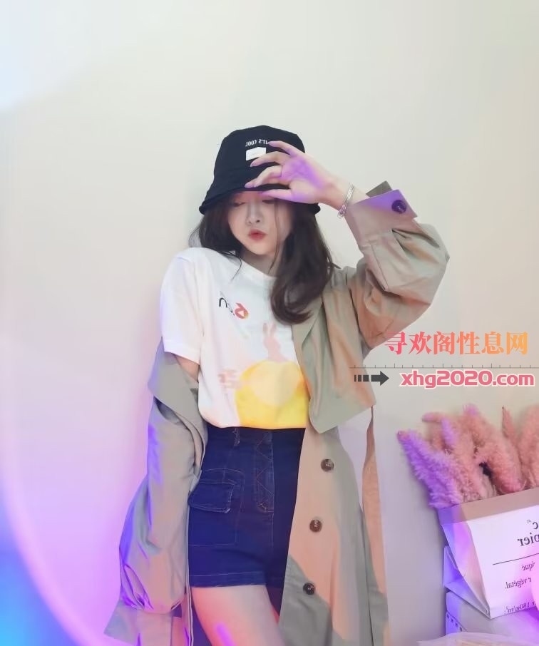 亚运村自做的一个小姐姐  年轻苗条