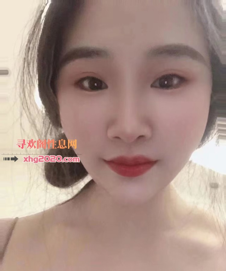 北碚大辫子妹妹