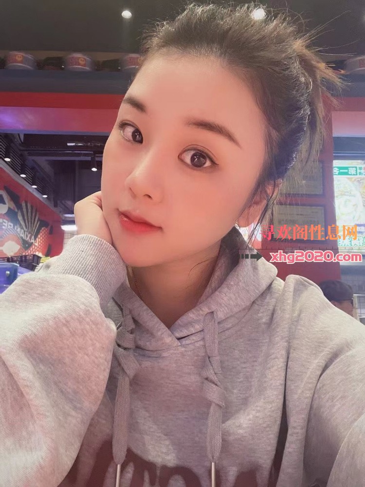 健身小姐姐