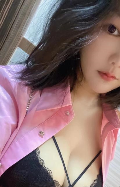 白云情趣悠悠